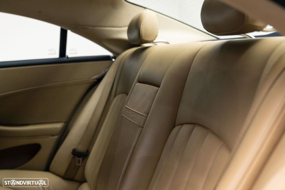 Mercedes-Benz CLS 320 CDI - 21