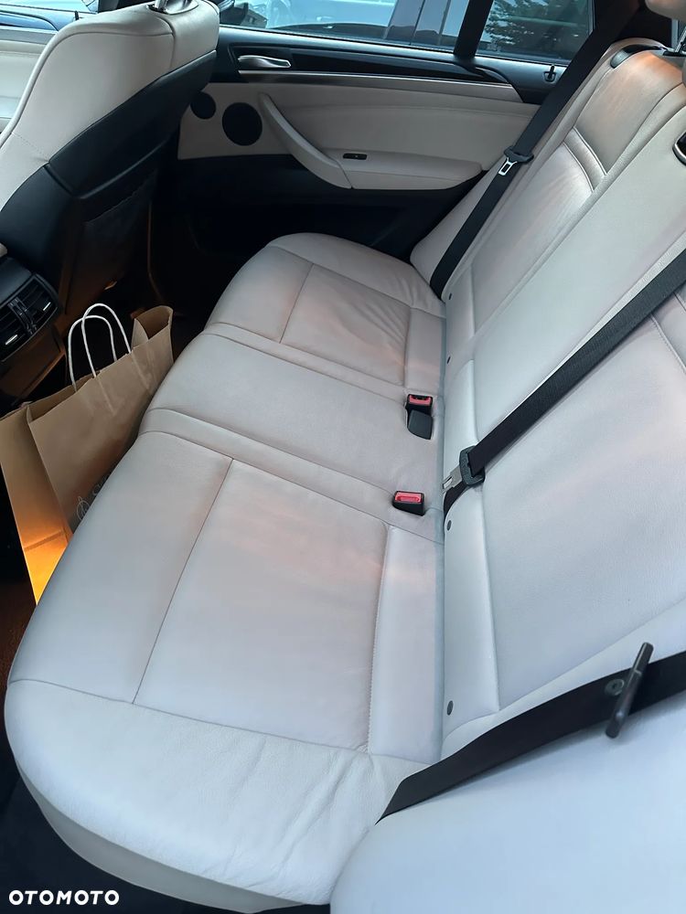 BMW X5 4.0d xDrive - 17