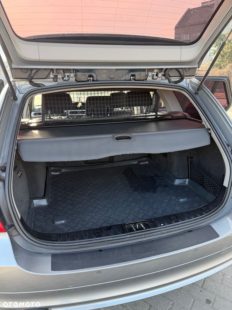 BMW Seria 3 320d - 9