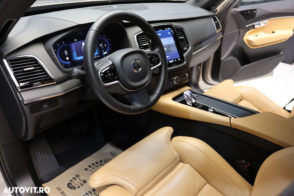 Volvo XC 90 B5 D AWD Ultimate Dark - 12