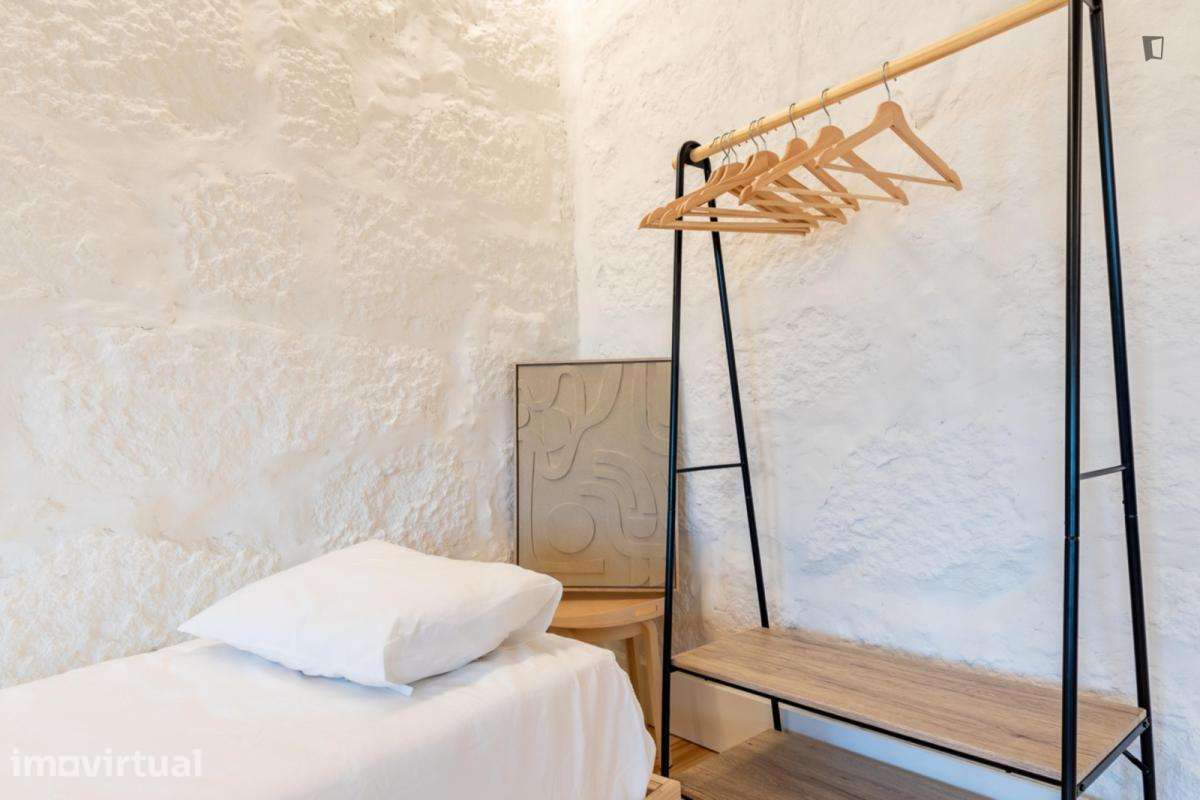 Apartamento com 1 quartos - localizado em Sé Porto - Grande imagem: 5/31