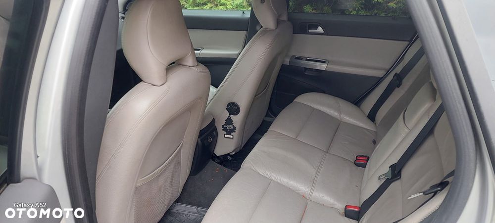 Volvo V50 - 9