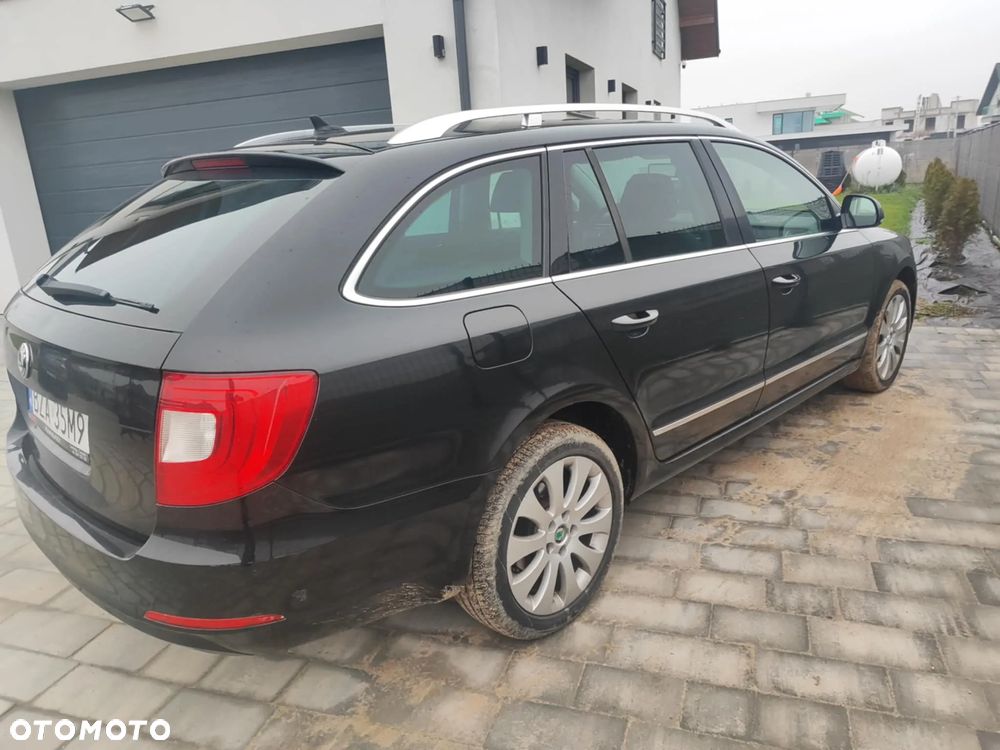 Skoda Superb 1.8 TSI DSG Comfort - 6
