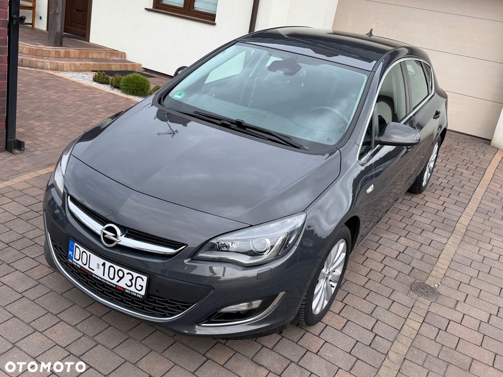Opel Astra 1.4 Turbo Exklusiv - 24