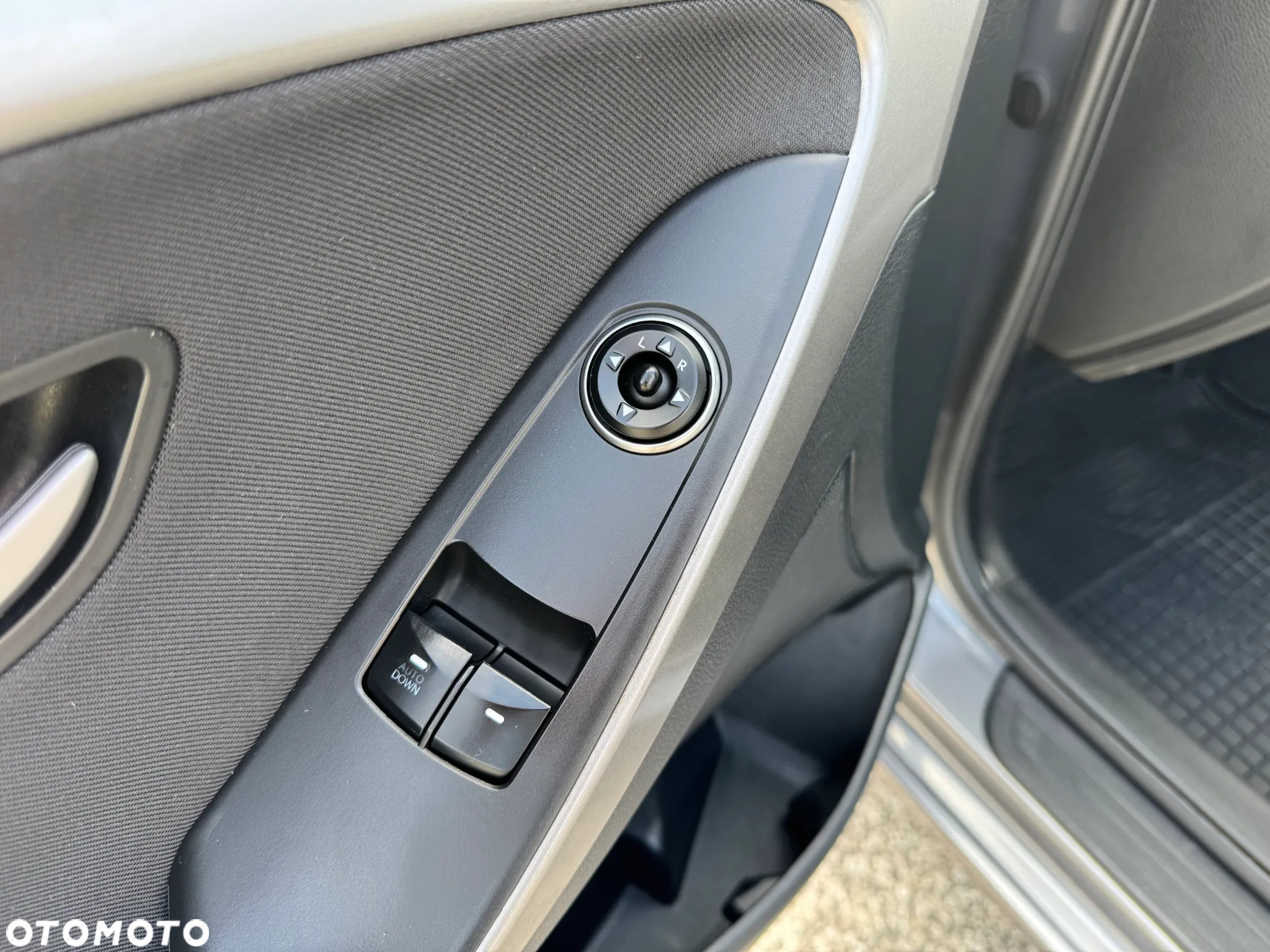 Hyundai i30 1.4 BlueDrive Comfort - 22