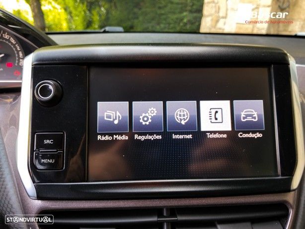 Peugeot 2008 1.6 e-HDi Allure - 31