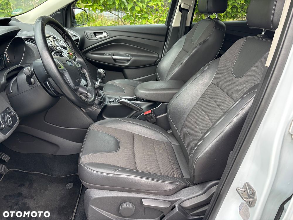 Ford Kuga 2.0 TDCi 4x4 Individual - 8
