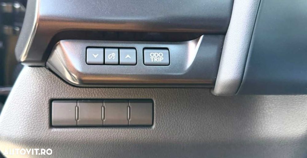 Lexus UX - 22