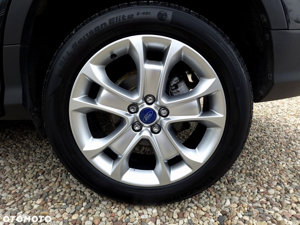Ford Kuga 2.0 TDCi FWD Titanium - 25