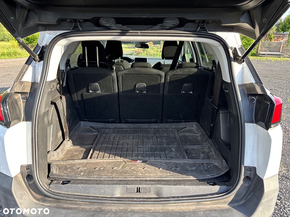 Peugeot 5008 - 13