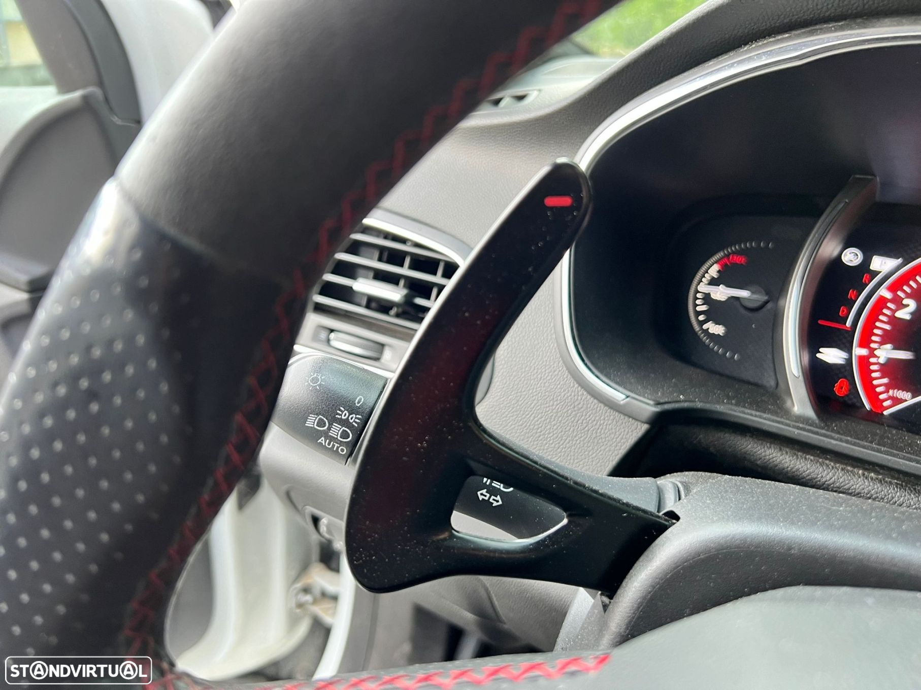 Renault Mégane 1.8 TCe R.S. Trophy EDC - 28