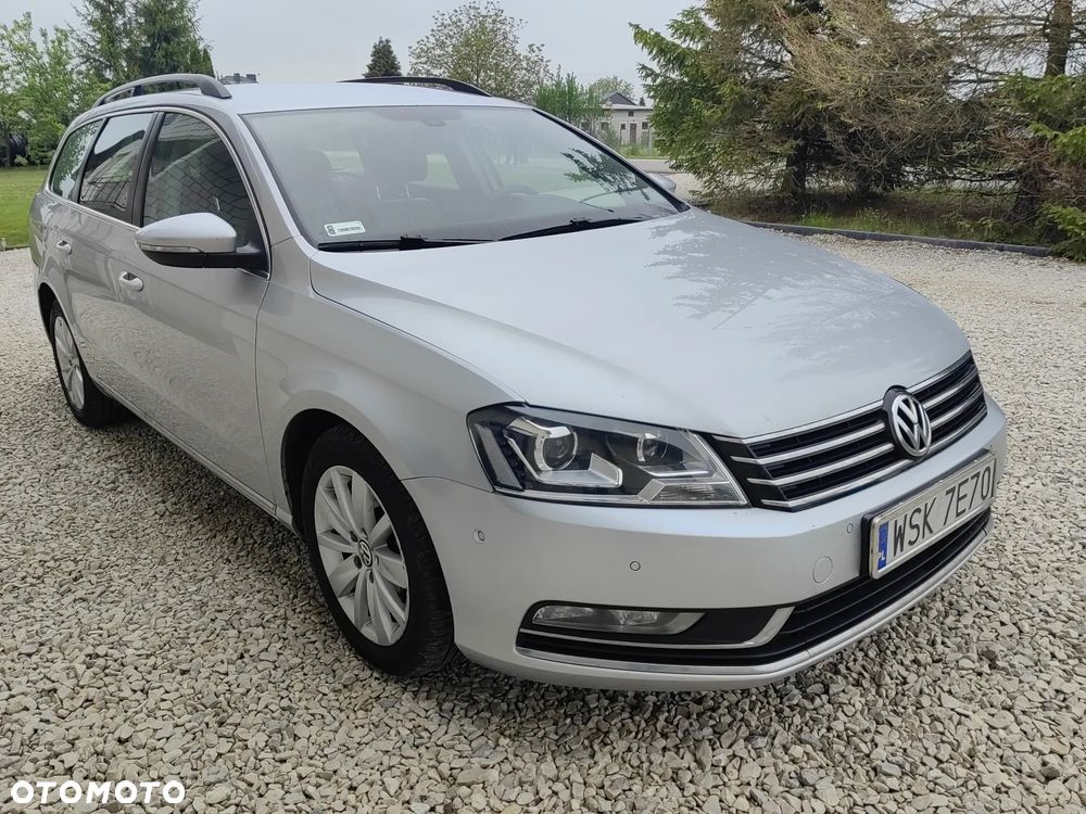 Volkswagen Passat 2.0 TDI Highline R-Style - 10