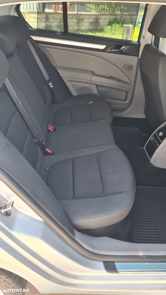 Skoda Superb 2.0 TDI Elegance - 12