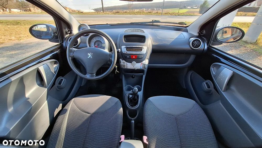 Peugeot 107 - 11