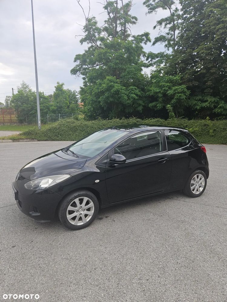 Mazda 2 - 3