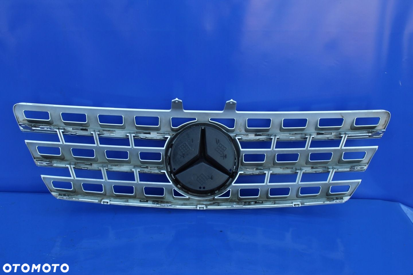 Grill atrapa chłodnicy Oryginał stan BDB Mercedes ML W164 Lift A1648802085 - 13