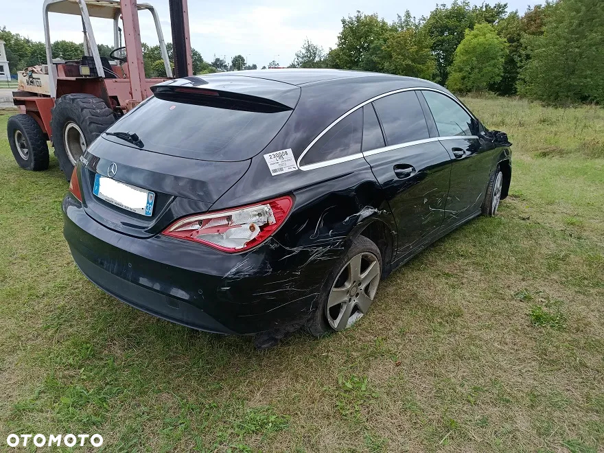 Mercedes-Benz CLA - 4
