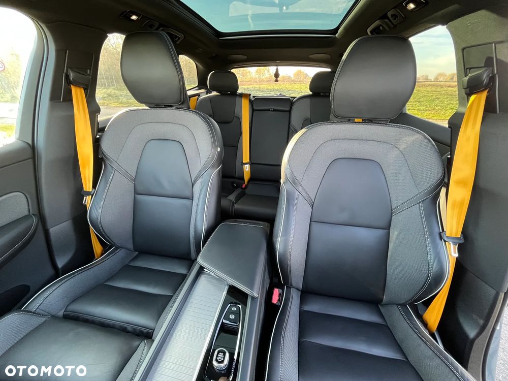 Volvo XC 60 T8 Plug-In Hybrid AWD Polestar Engineered - 12
