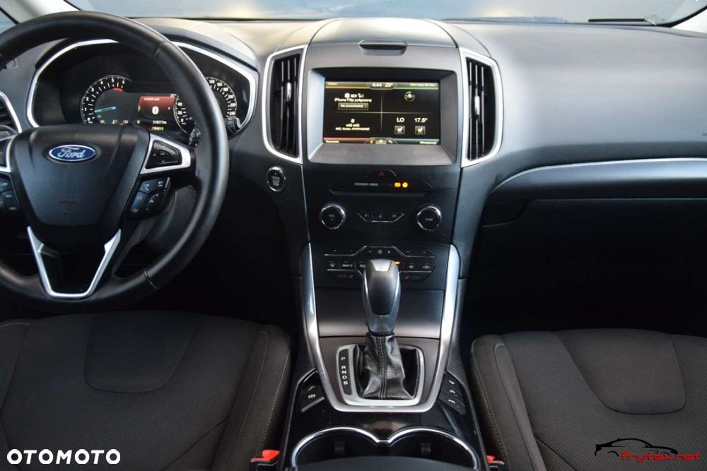 Ford S-Max - 27