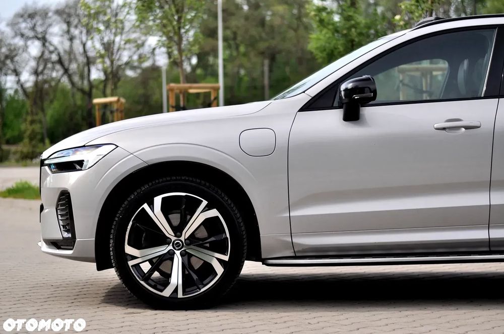 Volvo XC 60 T6 AWD Recharge Geartronic RDesign - 17