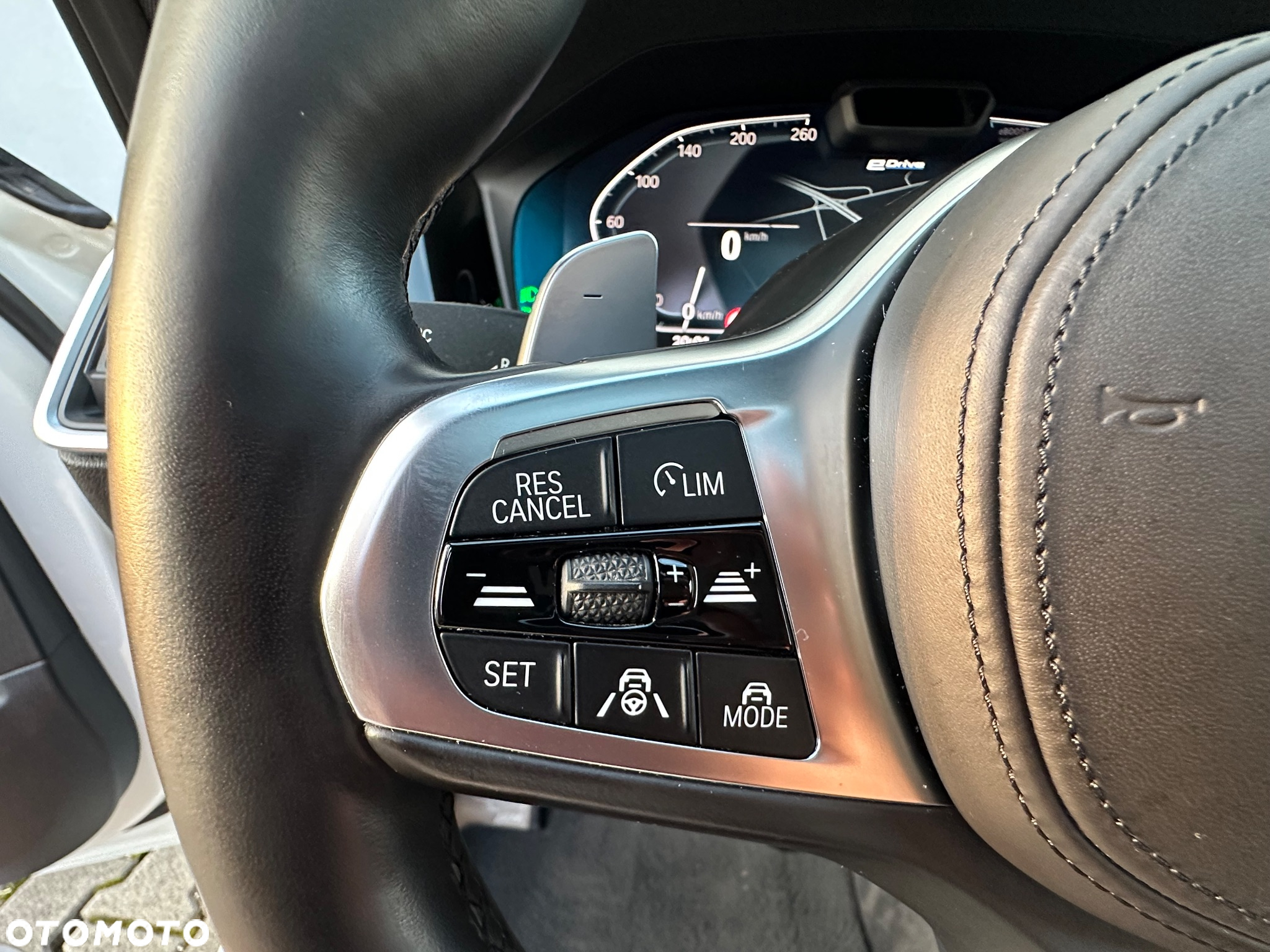BMW Seria 3 330e PHEV M Sport sport - 30