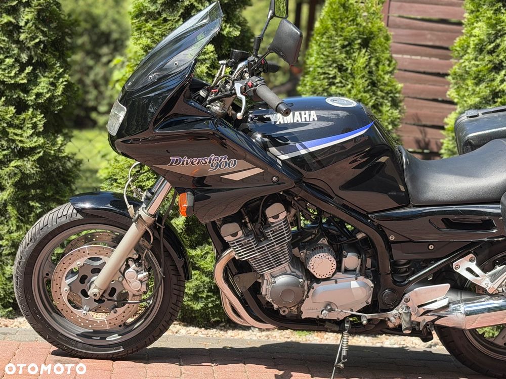 Yamaha XJ - 19