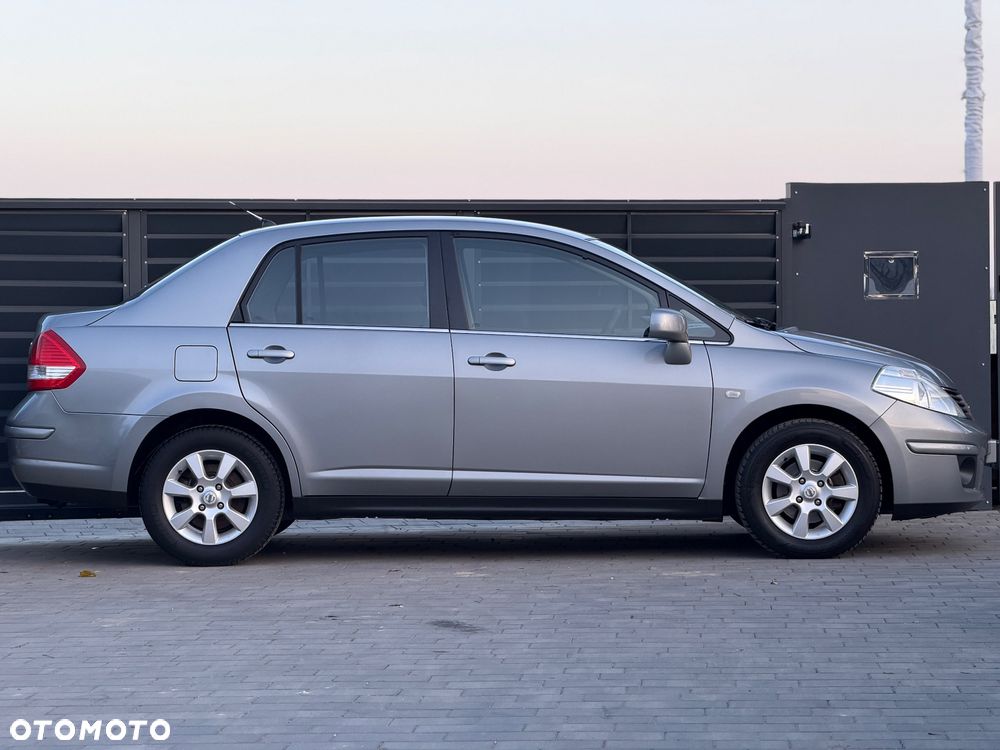 Nissan Tiida 1.8 Tekna - 6