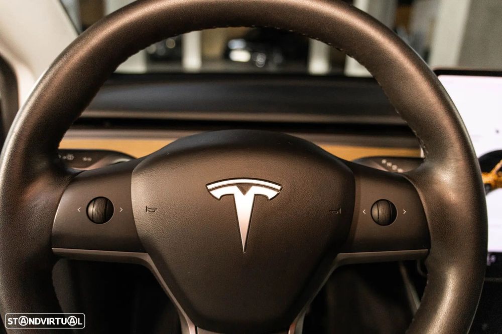 Tesla Model 3 Long-Range Dual Motor AWD - 21