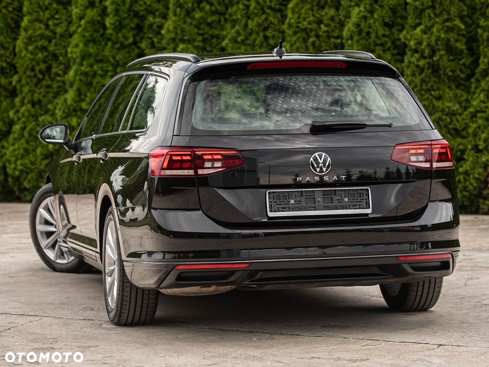 Volkswagen Passat 2.0 TDI SCR DSG 4Motion Business - 14