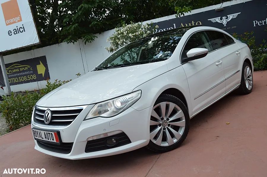 Volkswagen Passat CC - 11