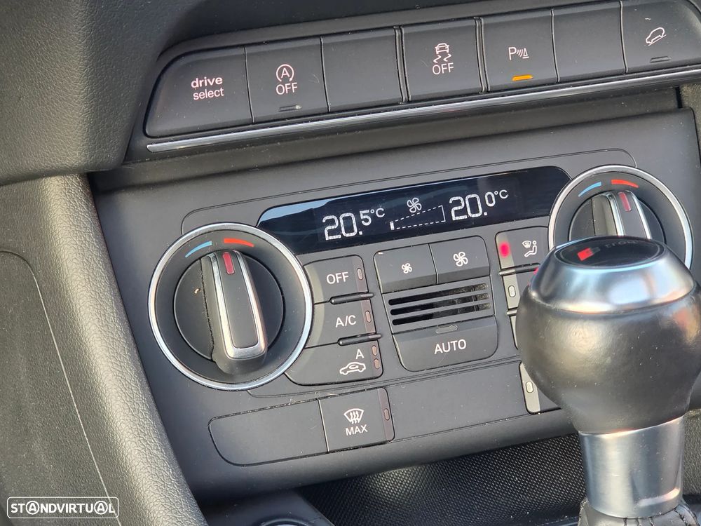 Audi Q3 2.0 TDI quattro S tronic sport - 14