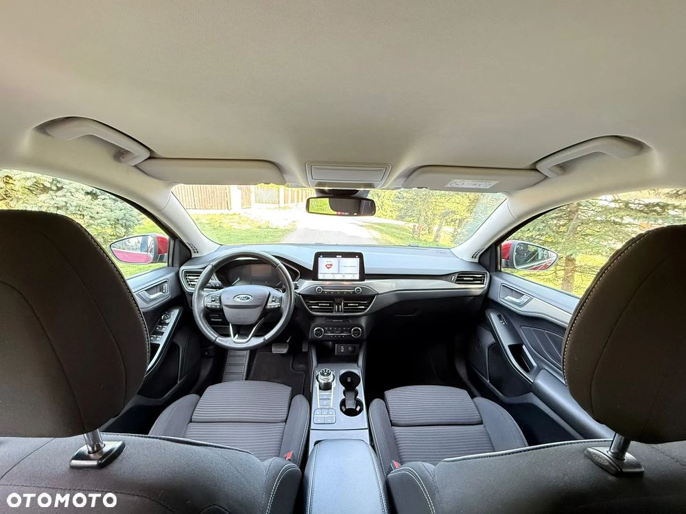 Ford Focus 1.5 EcoBoost Titanium X - 23