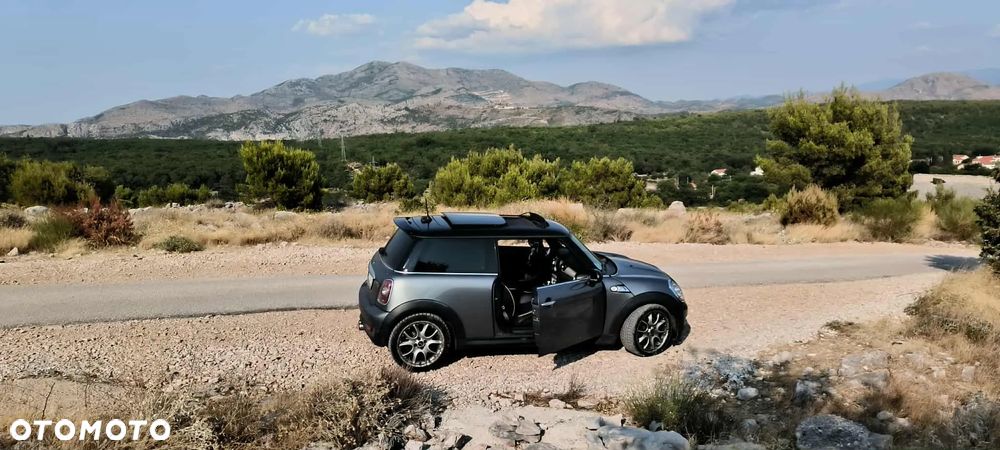 MINI Cooper SAut 50 Camden - 3