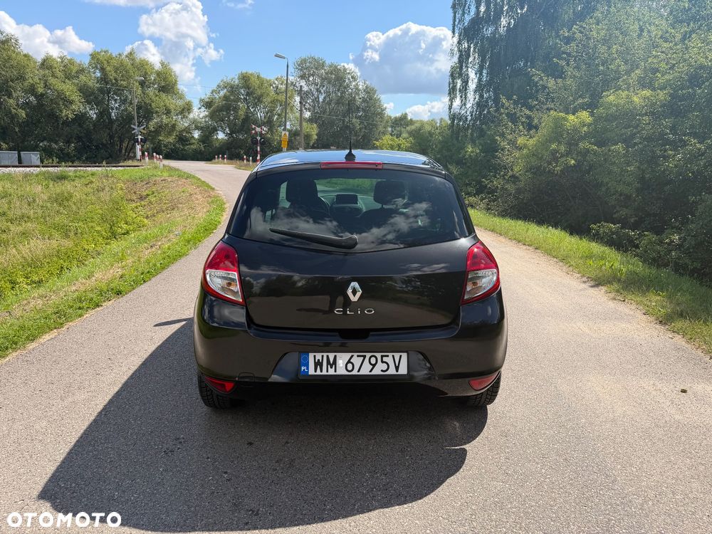 Renault Clio 1.2 16V Dynamique - 6