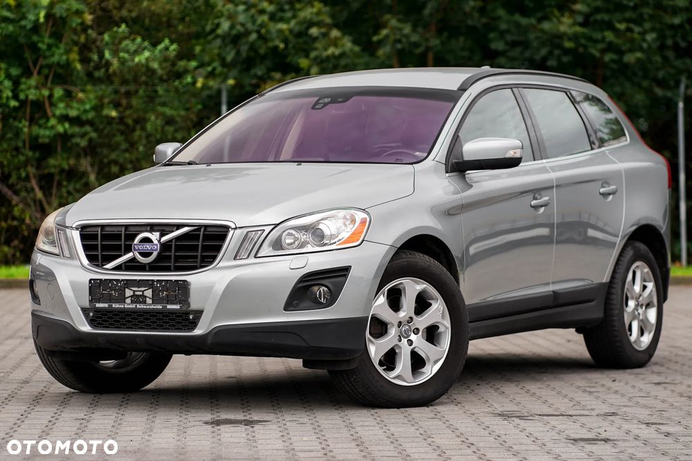 Volvo XC 60 D5 AWD - 1