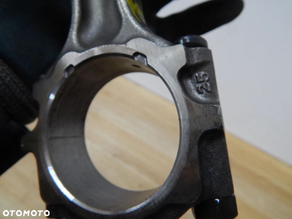 Tłok + korbowód 2.5 dci YD25 Nissan Navara D40 Pathfinder Cabstar Maxity 08-14 Euro 5 Łuków części - 8