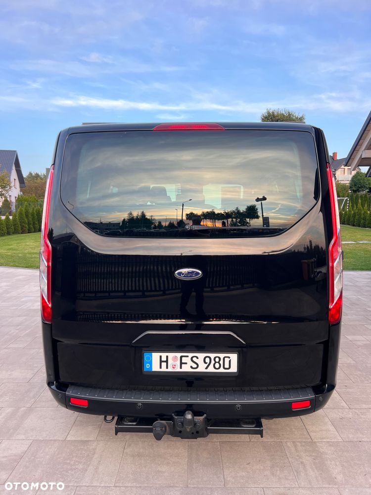 Ford Tourneo Custom 2.0 TDCi L1 Titanium - 4