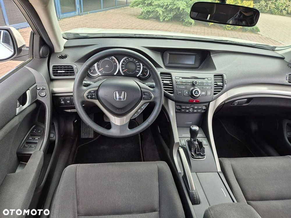 Honda Accord - 8