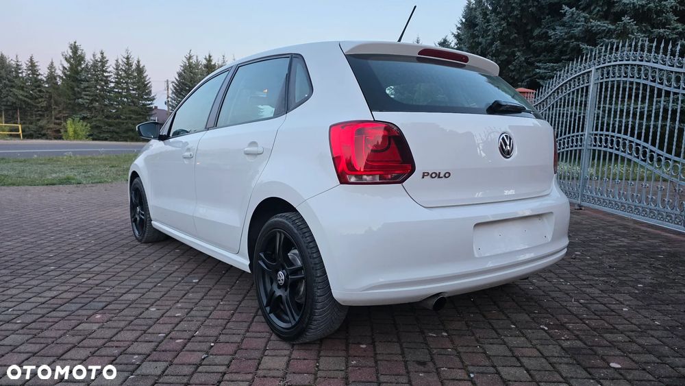 Volkswagen Polo - 5