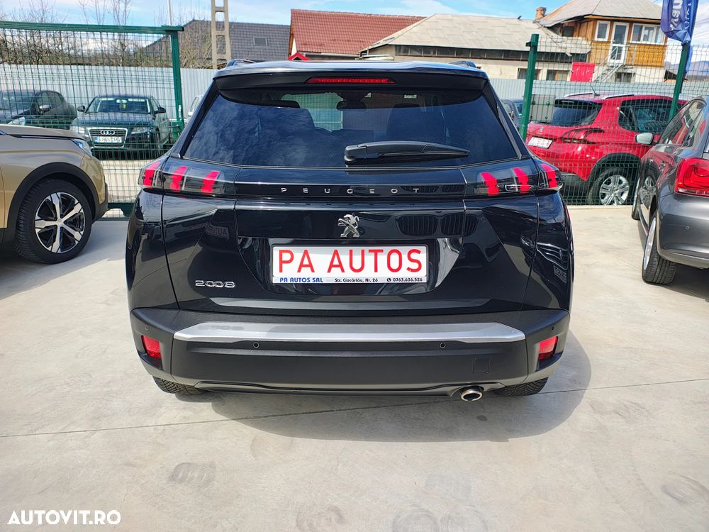 Peugeot 2008 1.5 BlueHDI 130 S&S EAT8 Allure - 26