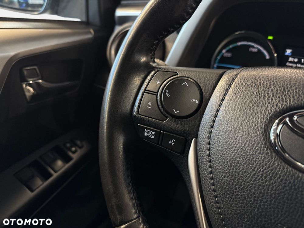 Toyota RAV4 - 22