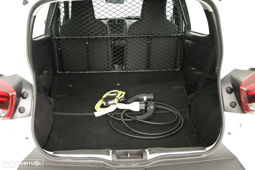 Dacia spring cargo 45 - 19