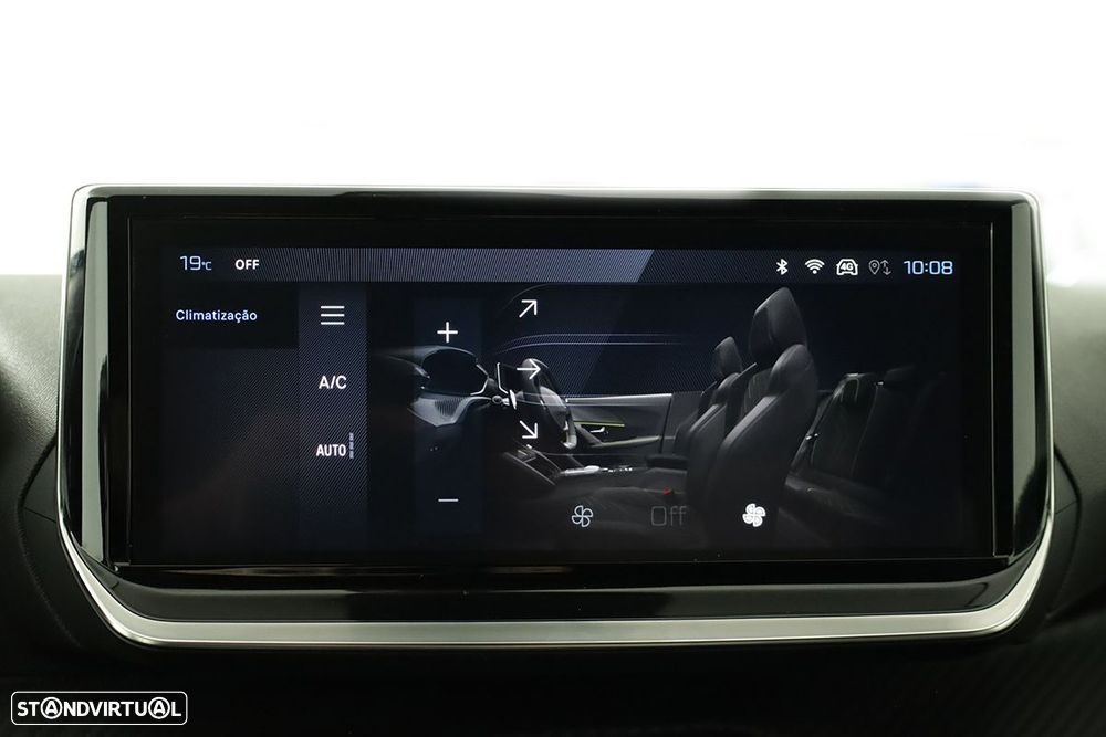 Peugeot 2008 1.2 PureTech Allure EAT8 - 12