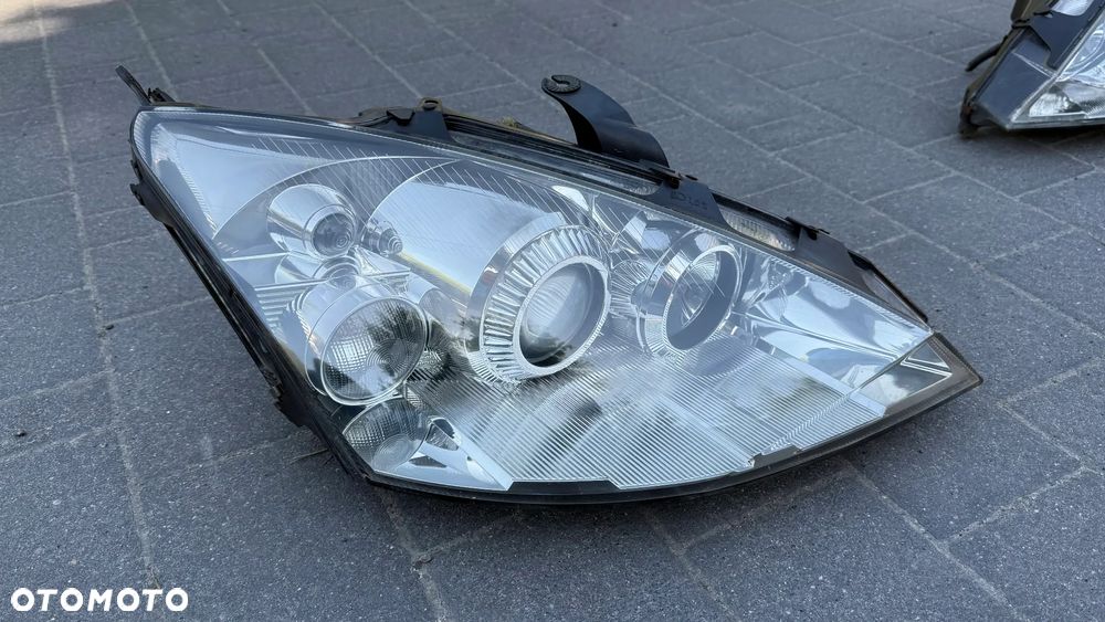 FORD FOCUS MK1 Xenon LAMPA PRAWA PRZÓD Reflektor prawy EUROPA 2M5113100DC 2M5113101DC - 3