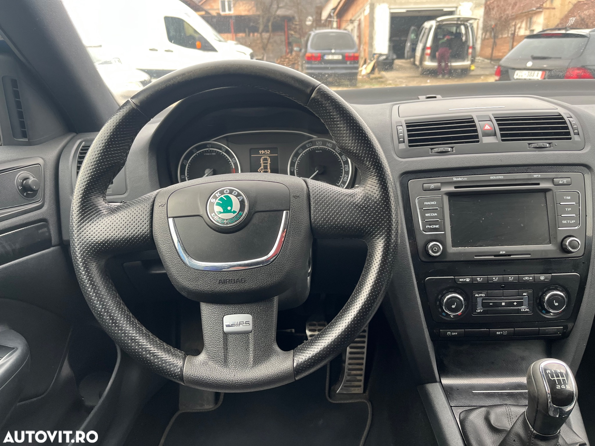 Skoda Octavia 2.0 TFSI RS - 13