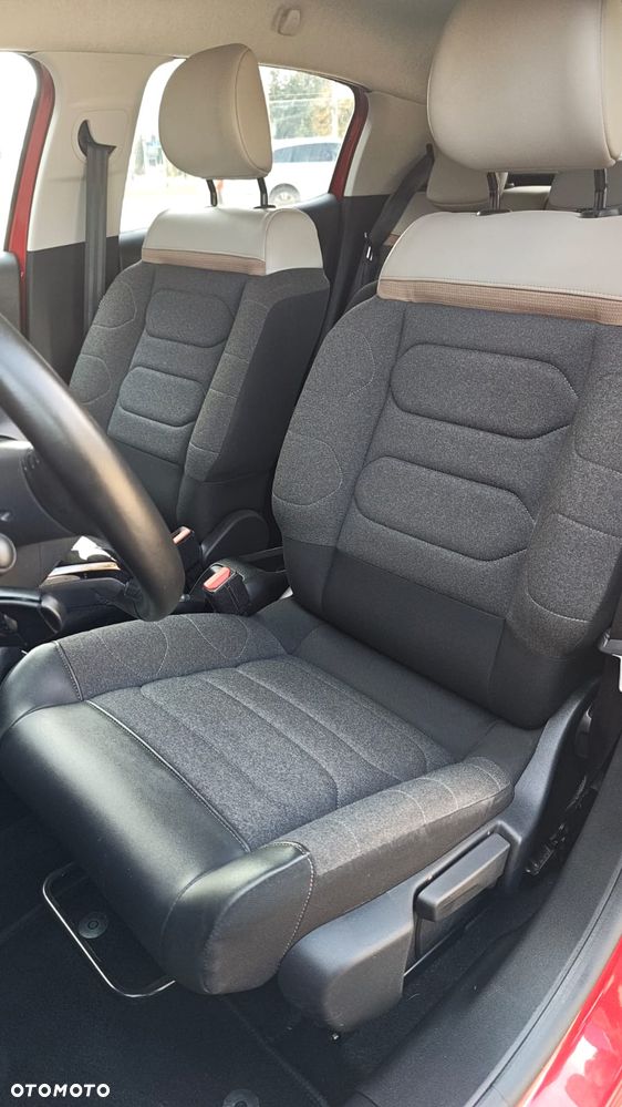 Citroën C3 1.2 PureTech Exclusive - 38