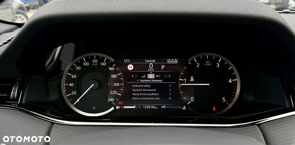 Land Rover Range Rover Evoque 2.0 D150 mHEV R-Dynamic HSE - 24