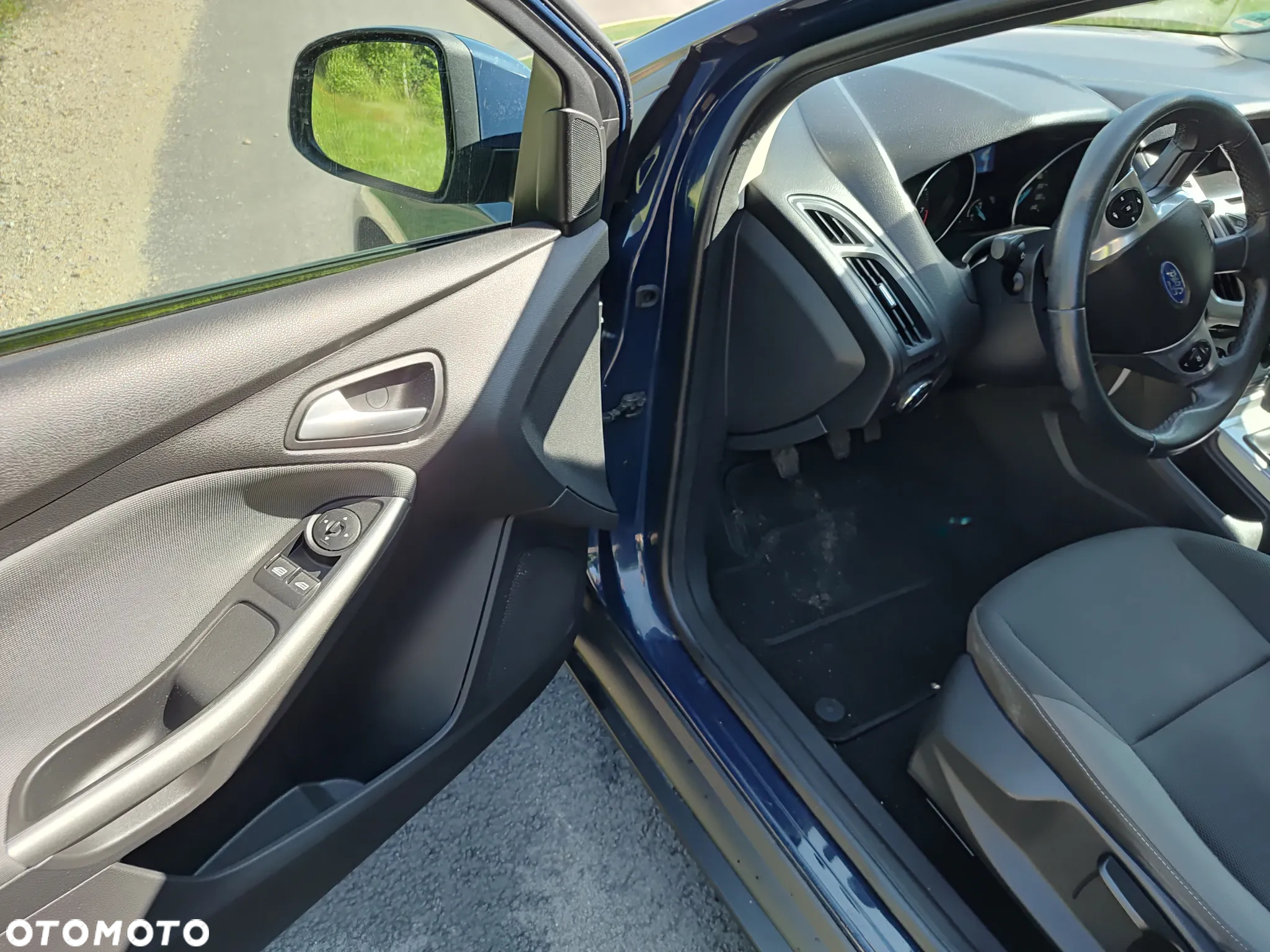 Ford Focus 1.6 Ambiente - 13