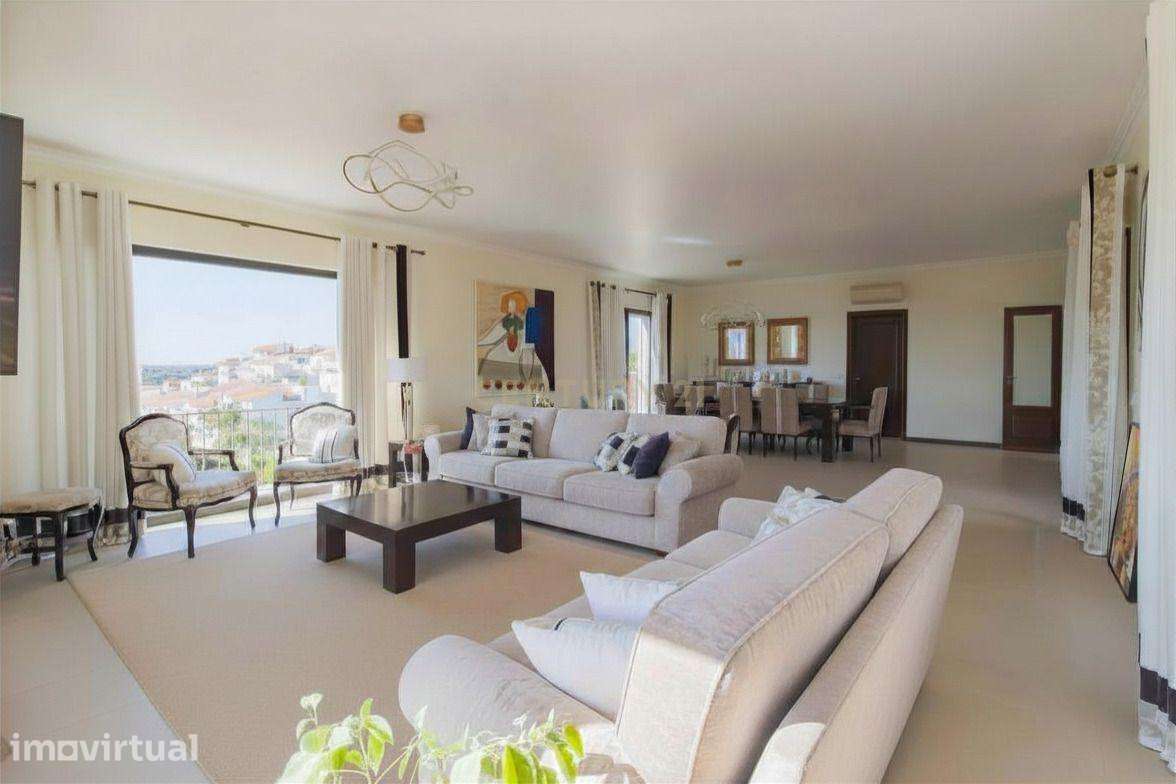 Moradia de Luxo T4 com Piscina e Vista Panorâmica sobre Porto de Mós - Grande imagem: 4/17