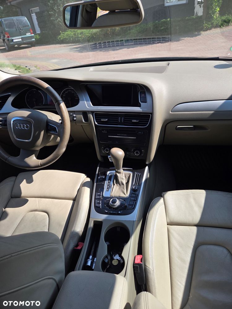 Audi A4 Avant - 9